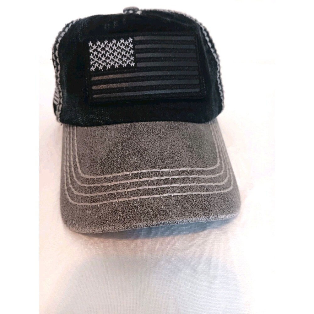 Robin Ruth Hawaii USA Flag Distressed Trucker Hat Black Gray Adjustable NWT